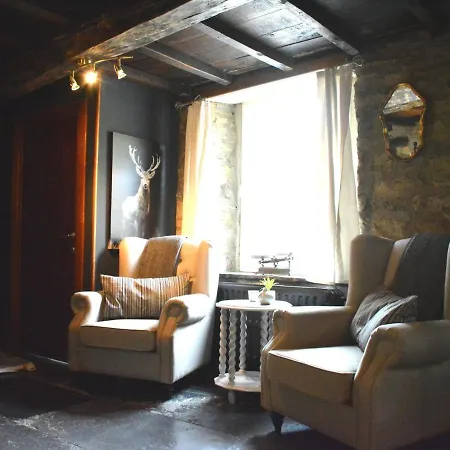Ferienhaus Vintage Holiday In Vencimont With Terrace Gedinne